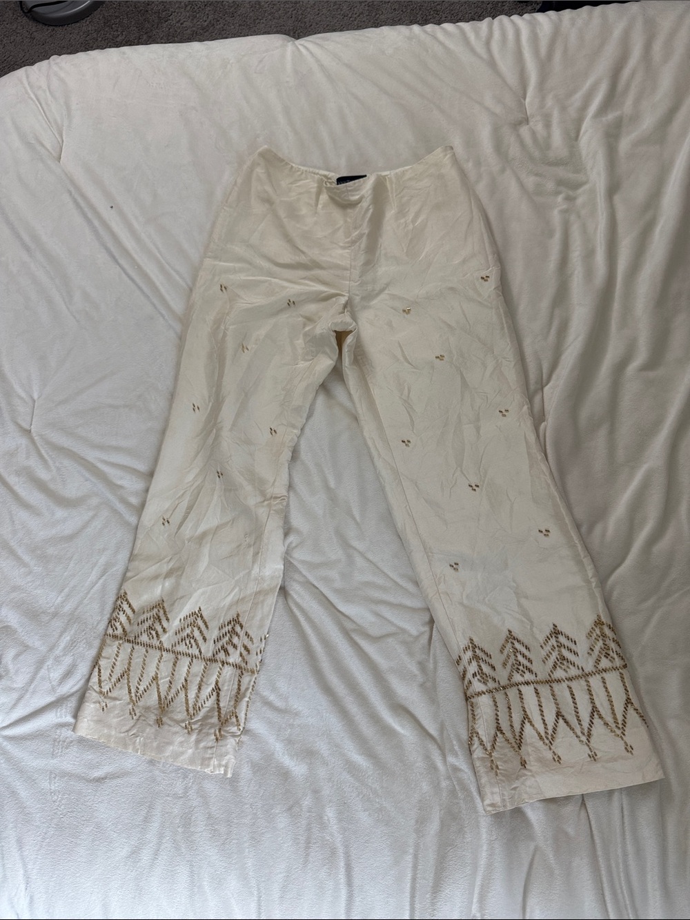 Ann Taylor low rise White and gold beaded 100% silk pants, xs